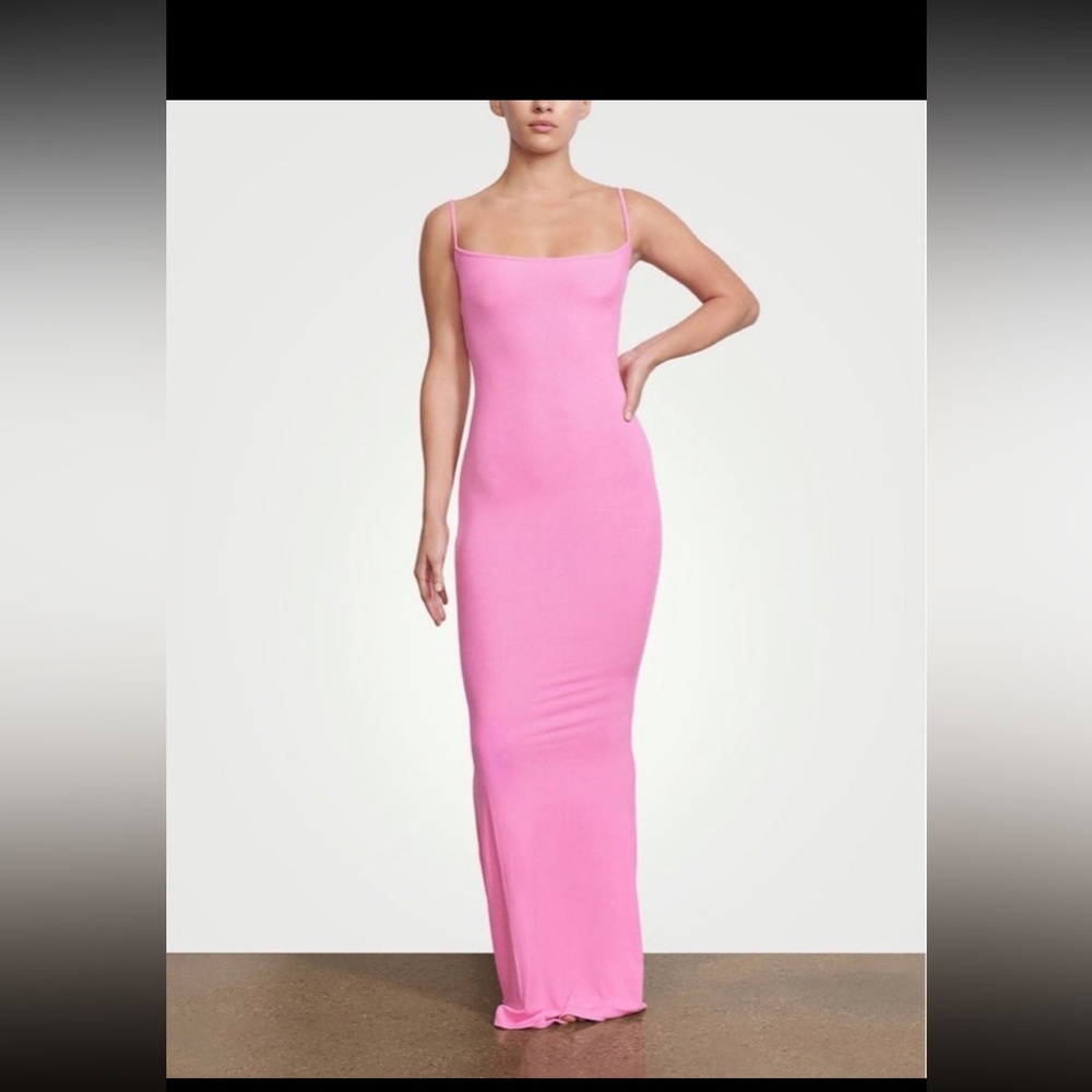 Skims Bubblegum pink soft lounge dress - Picture 3 of 3